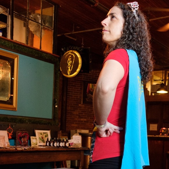 Meet your Posher, Mir. - Picture 2 of 5